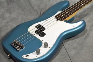 Fender AMERICAN STANDARD PRECISION BASS  FREESHIPPING/123