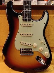 Fender Custom Shop 2015 Custom Collection 1963 Stratocaster Relic -3 Color