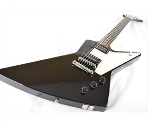 Gibson Explorer Black w/hard case Free shipping Guiter Bass From JAPAN #A2848