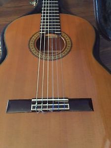 TAKAMINE C 136 S Classical Guitar with Takamine Case, Japan