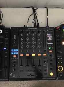 Pioneer DJM 900 Nexus [Used]