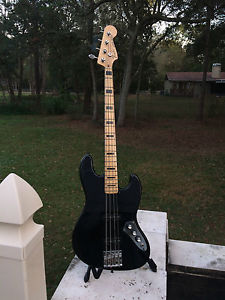 Fender Artist Geddy Lee Jazz Electric Bass Guitar MIJ Relic