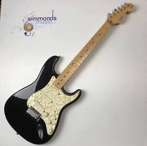 FENDER STRATOCASTER PLUS DELUXE 40TH ANNIVERSARY ELECTRIC GUITAR - Mystic Black