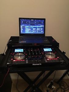 Numark Nv With Flight Case