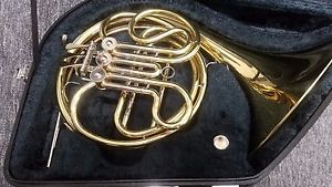 Yamaha YHR-314 Single French Horn