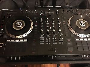 Numark NS7III Controller and Case