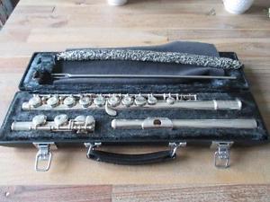 Yamaha 385 II .925 Silver Flute Open Hole W/ Case VERY NICE