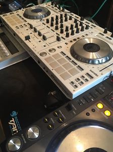 DDJ SX Weis + Case