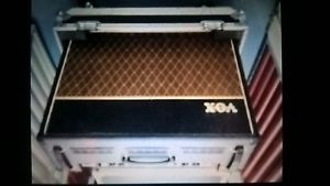 VOX AC30 AC30CC2 GUITAR AMPLIFIER WITH FLIGHT/ROAD CASE