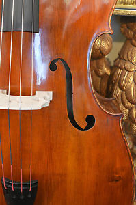 Kontrabass 4 Saiter Deckenmensur:104cm(schwingende Saitenlänge)