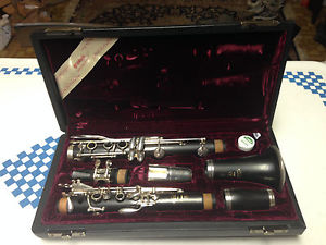 Yamaha YCL-650 Professional Clarinet w/ VELVET LINED CASE & Leather Ligature