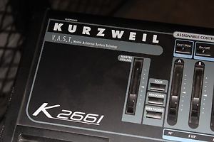Kurzweil K2661 Synthesizer/Sampler K2661 LB