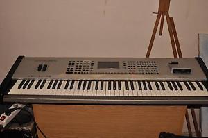 KETRON SD1 CON LETTORE USB - SD - MIDI - MP3 - WAVE