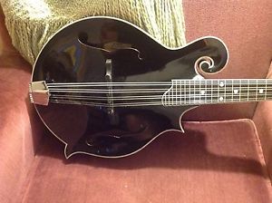 eastman mandolin MD 415 blackface F style