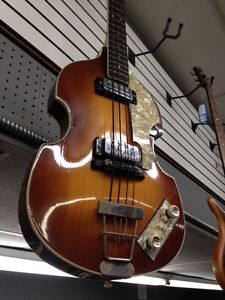 Hofner 500/1 Vintage '66 Electric Bass Guitar