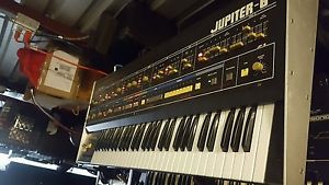 Roland Jupiter 6 Keyboard Synthesizer Analog 8 juno korg