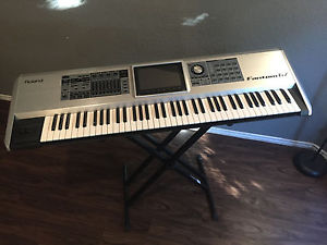 Roland Fantom G7 keyboard synthesizer MINT!-used 76 key piano for sale