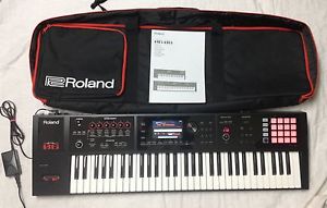 Roland FA-06 Keyboard Workstation in excellent condition