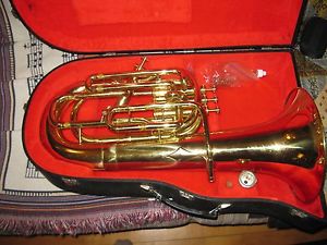 Cousenon 4 valve Euphonium, Monopole model, brass with clear lacqur finish