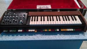 *Vintage* Roland SH-1000 Synthesizer Keyboard w/OHSC