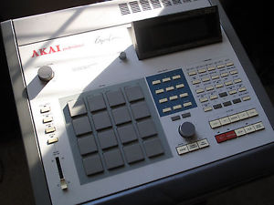 Akai MPC 60 Mk1 Fully Upgraded V.3.10e SCSI, Memory and Zip Drive