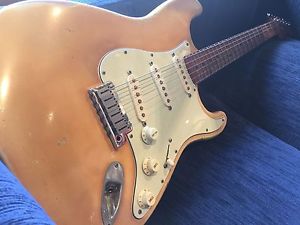 Fender yngwie Stratocaster "yngwie malmsteen model ST"