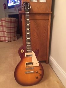 Gibson "Les Paul"   Deluxe Electric Guitar & Gibson Case