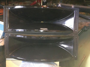 >>>Community Light & Sound Horns, (vintage) 35"x13"x28" for 2" throat drivers<<<