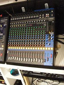 Yamaha MG 20 XU - wie neu