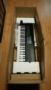 Korg KROME 61 key Keyboard in original box new condition
