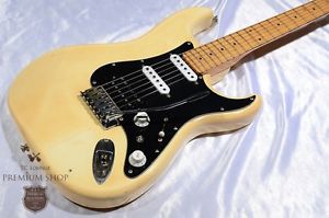 Fender Japan 1986-1987 STM-60 Modify White Used Electric Guitar Free Shipping