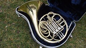 CLASSIC CONN 6D DOUBLE FRENCH HORN ELKHARDT SPECIAL  SERIES # H952XX DISINFECTED
