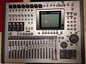 Roland VS-2000CD Digital Studio Workstation