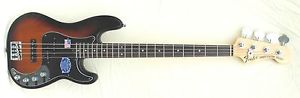 FENDER AMERICAN DELUXE PRECISION/JAZZ BASS