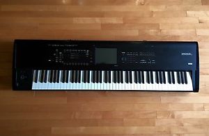 Korg Kronos X 88 Workstation Synthesizer Keyboard