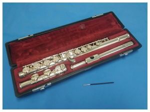 Yamaha Flute YFL-211S E #M3303