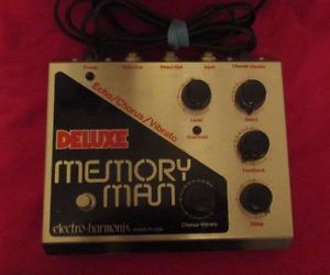 Electro Harmonics Deluxe Memory Man, In Box, 2 Prong Cord Ex Condition