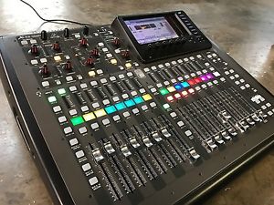 Behringer X32 COMPACT 32-Channel Digital Mixer Board Console - MINT