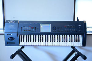 Korg TRITON Extreme 61-Key Music Workstation/Sampler ver. 1.0.6 New vacuum tube