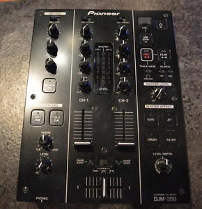 Pioneer DJ DJM-350 DJ Mixer