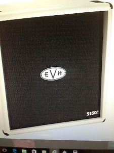evh 5150 iii Cab 412 (IVORY)
