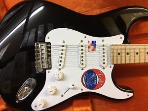 Fender Artist Series Eric Clapton Stratocaster Electric Guitar