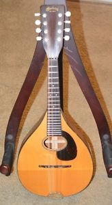 Martin A style Mandolin 1950s with a hard case