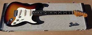 Fender 90s Japan Made 1962 Stratocaster Reissue 62 RI MIJ Vintage RI Tweed Case
