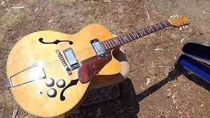 Teisco Model 15 made in Japan in 1967