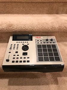 MPC 2000 XL