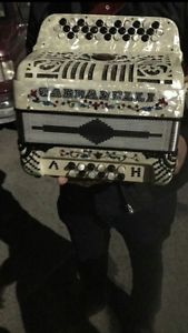 GABANELLI ACCORDION 34 BUTTONS  SEE PHOTOS