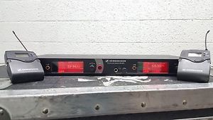 Sennheiser (2) SK2000 transmitter (1) Em2050 dual wireless microphone reciever