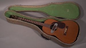 1952 Martin Tenor Guitar 5-15t w DeArmond pickup and Original Case