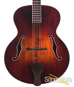 Eastman AR610E Spruce/Mahogany Archtop #14650022